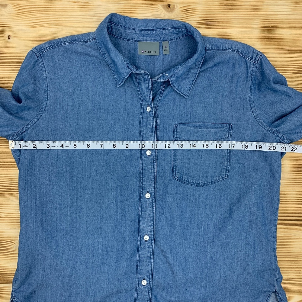 Athleta Bootjack Chambray Split Back Button-Down M - image 8